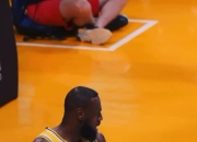 开云体育-关于詹姆斯连续十二场比赛得分超过爆冷，MAD挑战极限！的信息