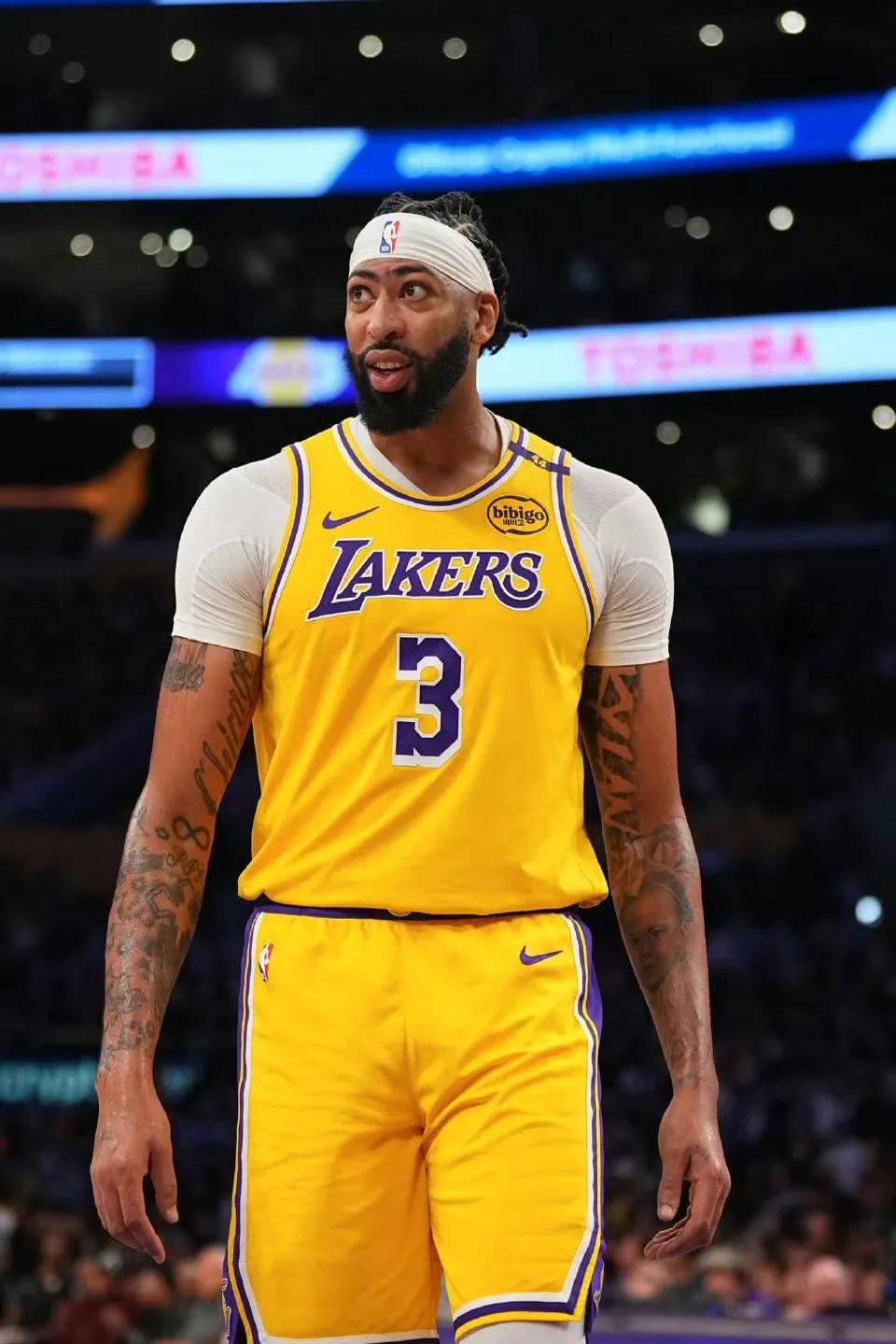 詹姆斯巅峰对决,浓眉哥与30激战法国队分钟,逆转胜负难料!的简单介绍 詹姆斯巅峰对决,浓眉哥与30激战法国队分钟,逆转胜负难料!的简单介绍